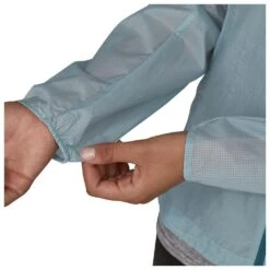 Trail-Jacke Patagonia W's Houdini Jkt Steam Blue -Neueste Camping Verkäufe 034393cfc32d7cd0432b779ac8b78860e92d82af E22PATATEH2357174 904