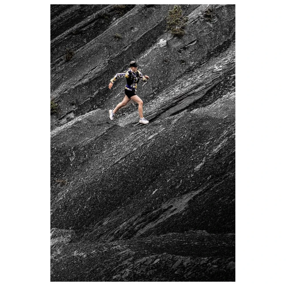 Trail Trinkweste Salomon Active Skin 8 Wmn With Flask Black Black 13 Trail Trinkweste Salomon Active Skin 8 Wmn With Flask Black Black – Bild 11