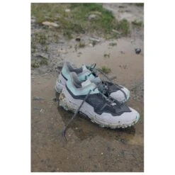 Trailrunning-Schuhe Millet Intense W Light Grey -Neueste Camping Verkäufe eb9502e9b01bb1d14ed51fa6d9be17167f3d38ac E23MILLCHA3356421 906